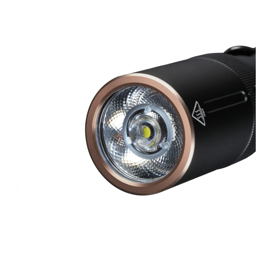 LED žibintuvėlis Fenix E20 V2.0